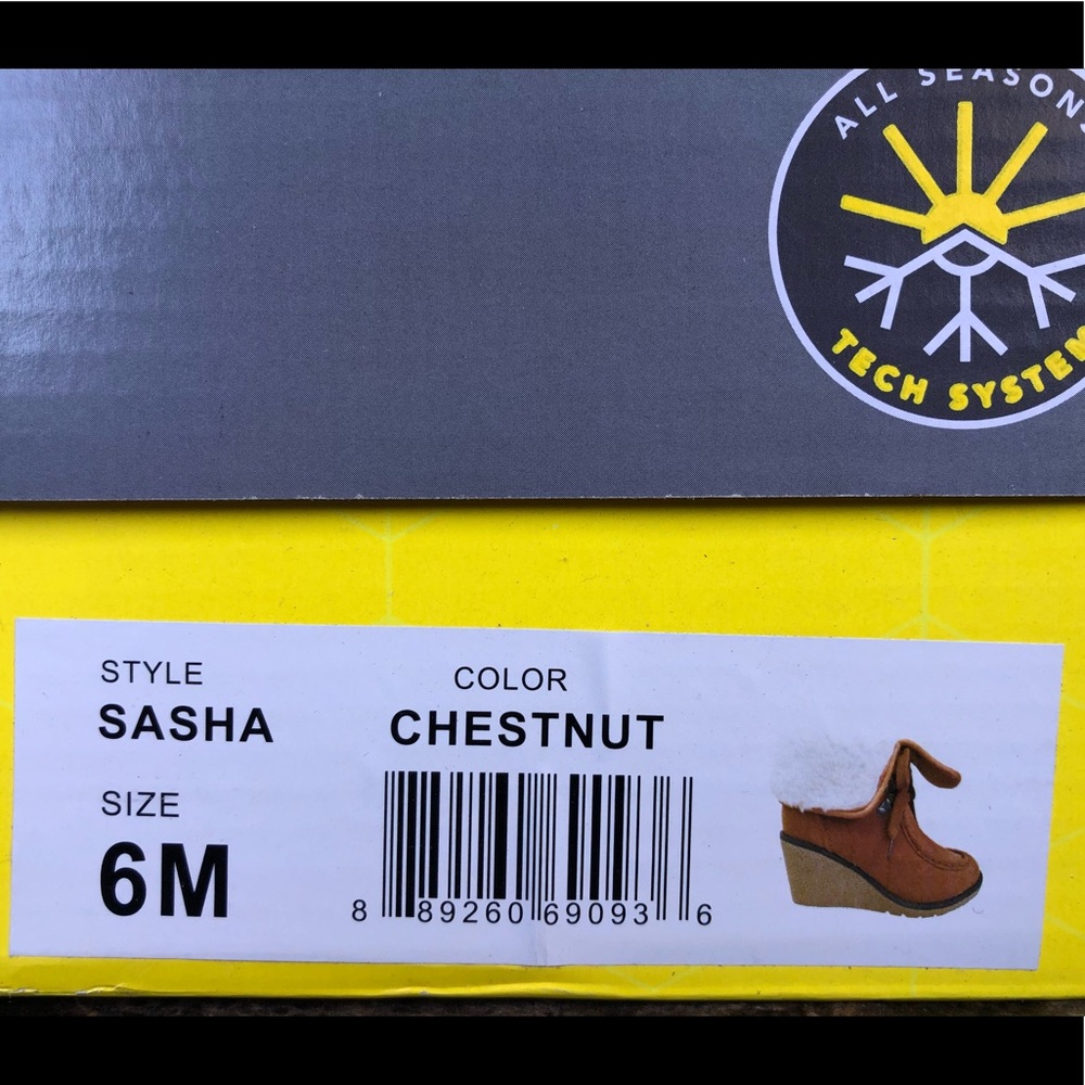 NEW Khombu Sasha Lace-Up Cold-Weather Moon Boots - Picture 11 of 11